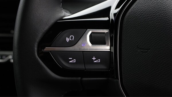 Used Peugeot 2008 2024 for sale - 75657665: Photo 37