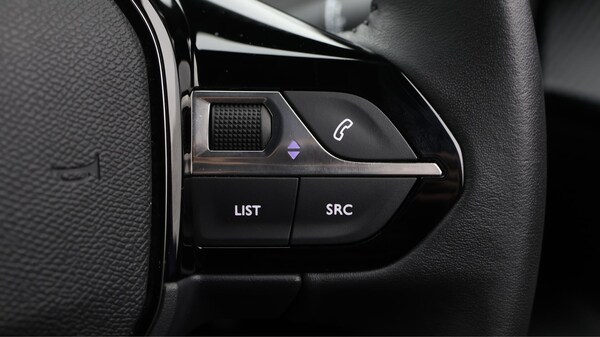 Used Peugeot 2008 2024 for sale - 75657665: Photo 39
