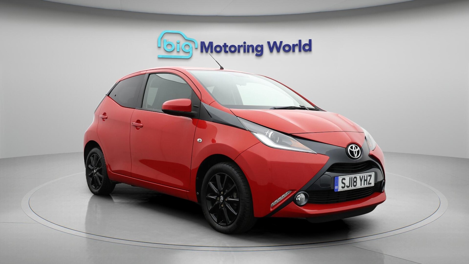 Used Toyota AYGO 2018 for sale - 76742461: Photo 2