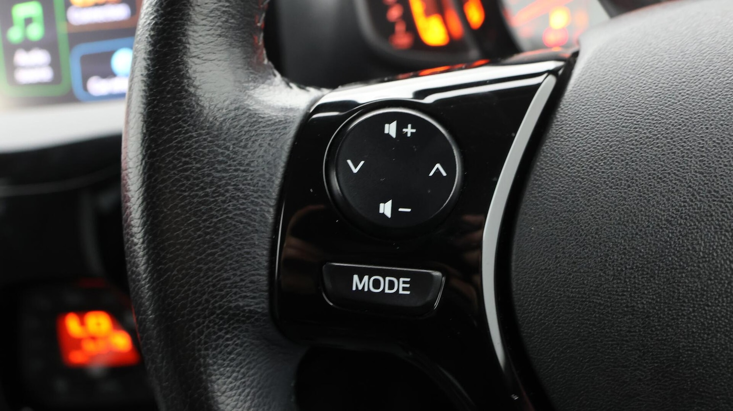 Used Toyota AYGO 2018 for sale - 76742461: Photo 23