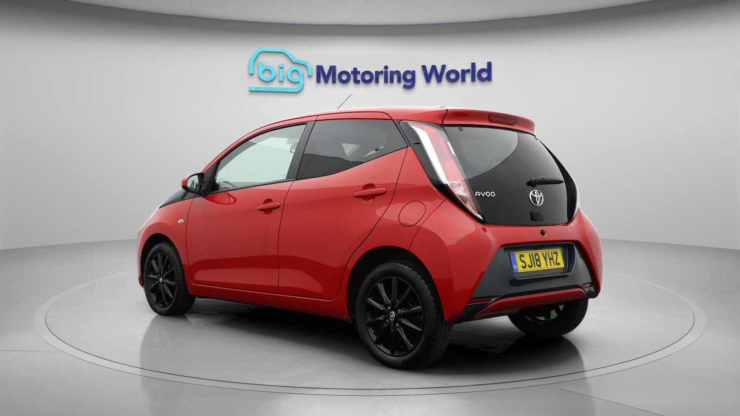 Used Toyota AYGO 2018 for sale - 76742461: Photo 6