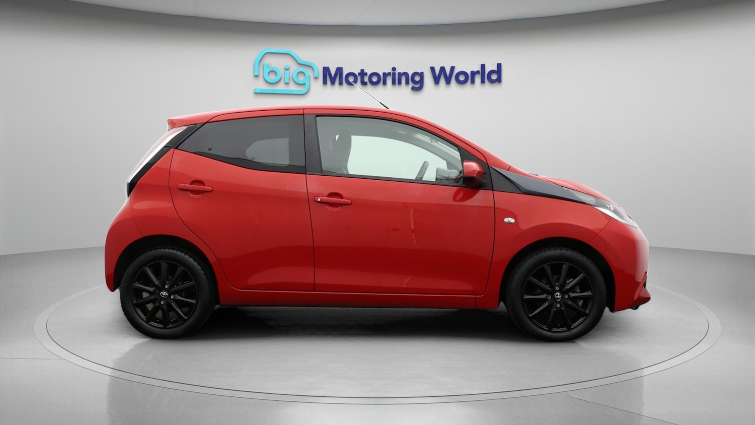 Used Toyota AYGO 2018 for sale - 76742461: Photo 9