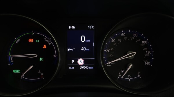 Used Toyota C-HR for sale - 76315177: Photo 11
