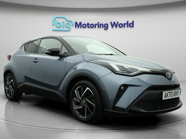 Used Toyota C-HR for sale - 76315177: Photo 1