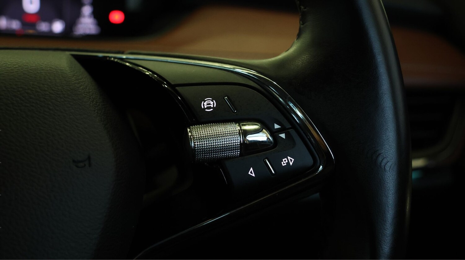 Used Skoda Enyaq 2023 for sale - 77508716: Photo 22