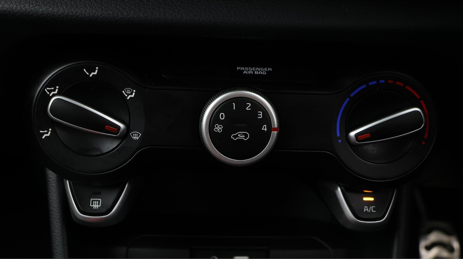 Used Kia Picanto 2020 for sale - 76645697: Photo 13