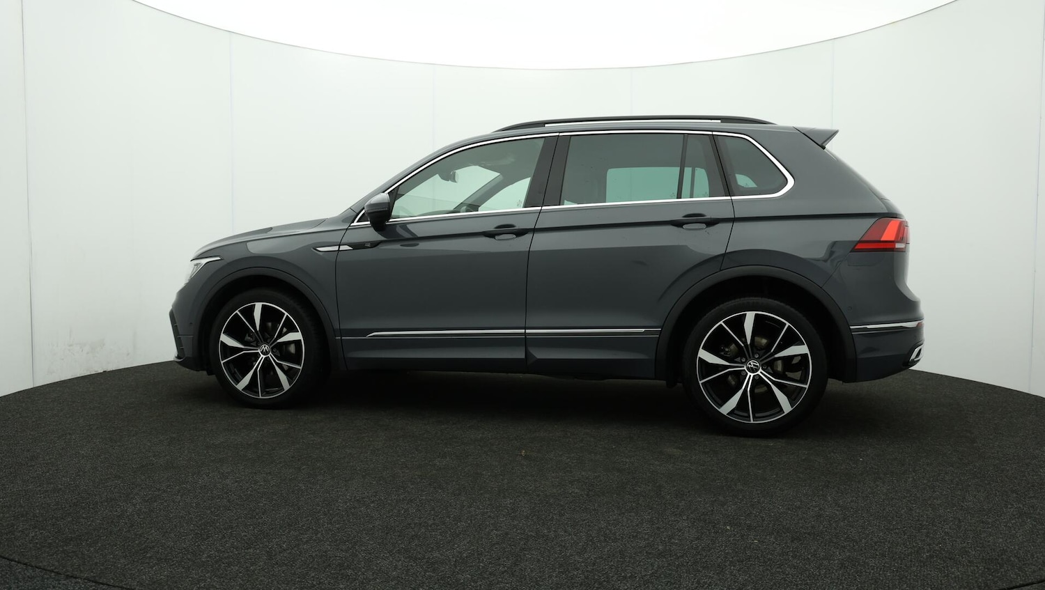 Used Volkswagen Tiguan 2024 for sale - 76227805: Photo 73