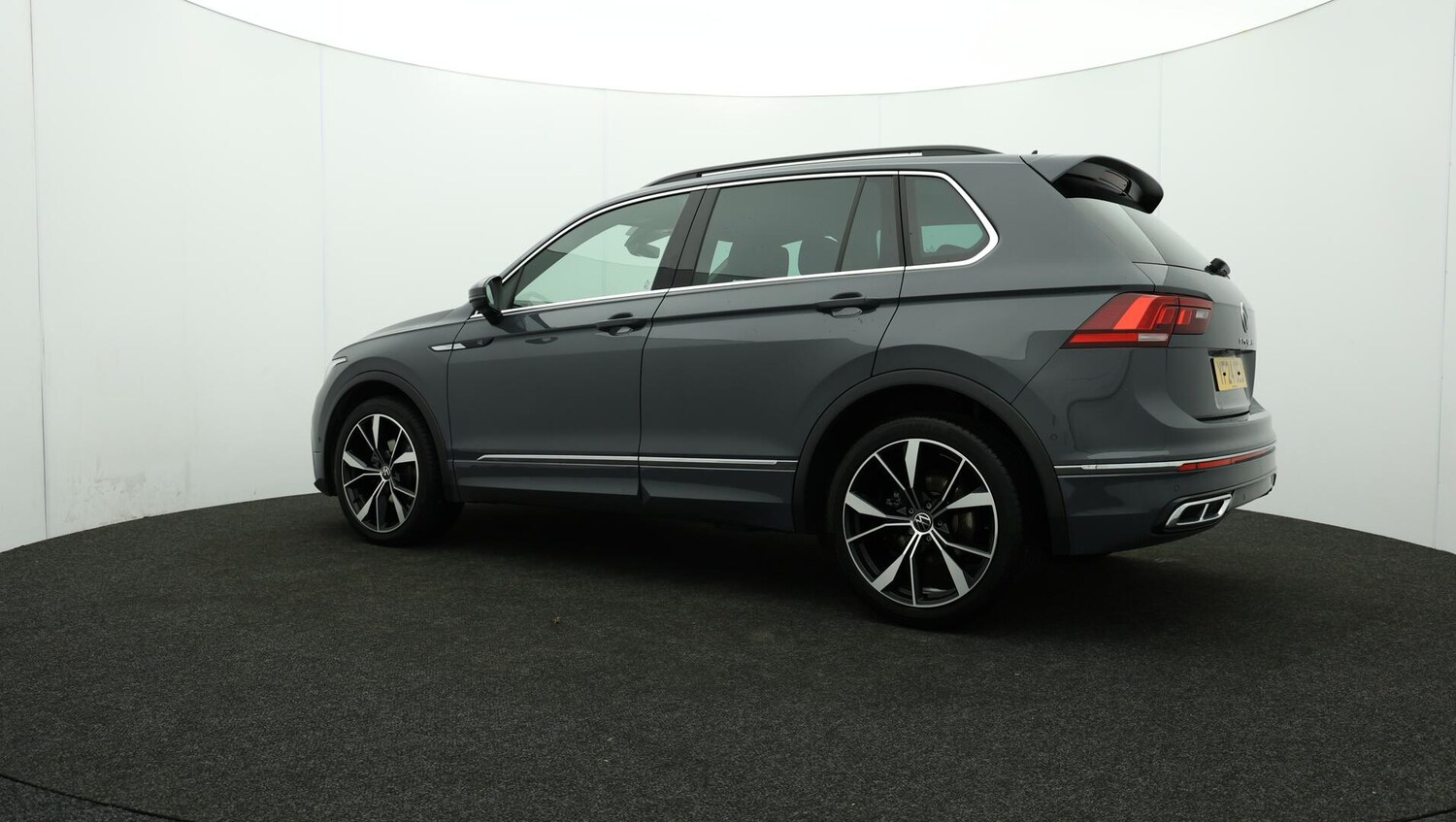 Used Volkswagen Tiguan 2024 for sale - 76227805: Photo 76