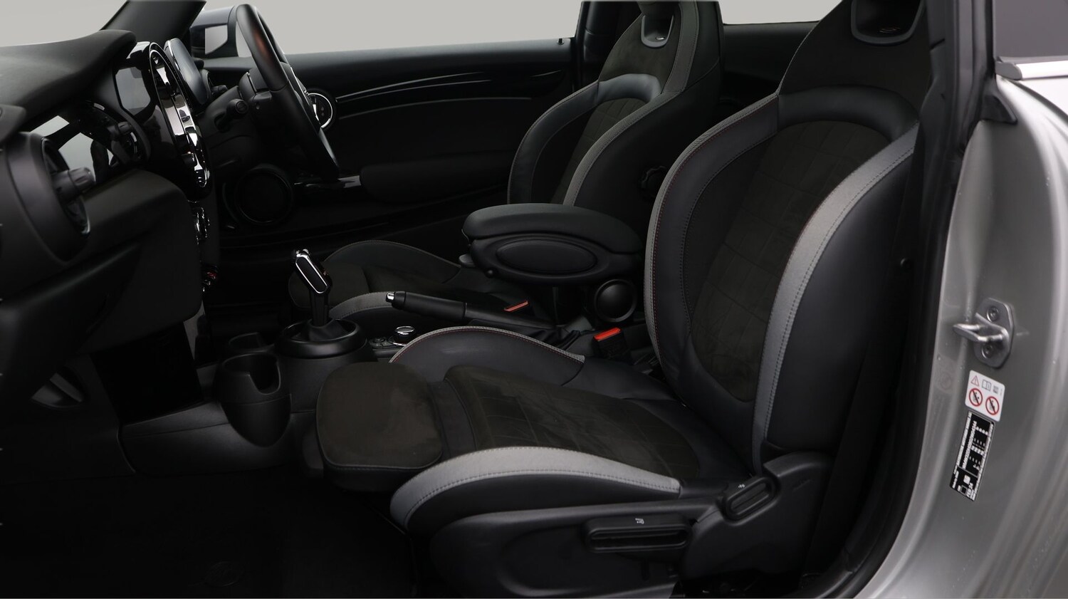 Used MINI Hatch 2024 for sale - 77303392: Photo 14