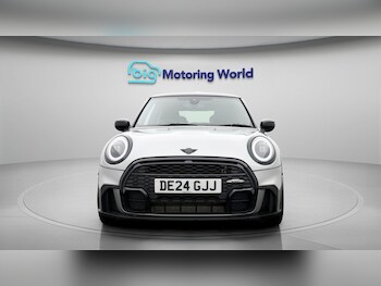 Used MINI Hatch 2024 for sale - 77303392: Photo