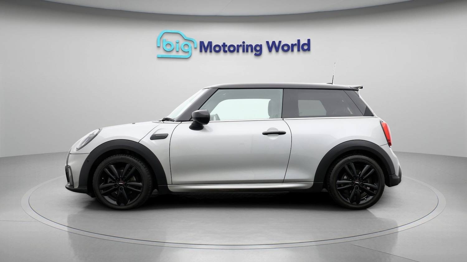 Used MINI Hatch 2024 for sale - 77303392: Photo 4