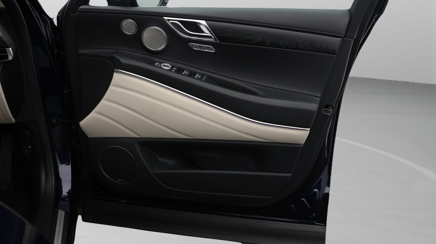 Used Genesis GV80 for sale - 77784838: Photo 15