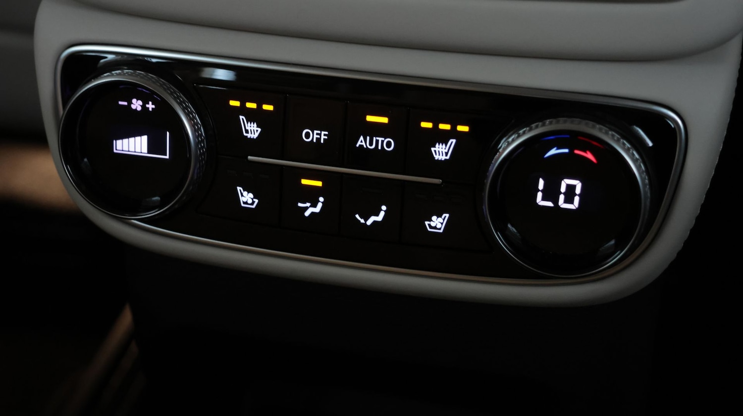 Used Genesis GV80 for sale - 77784838: Photo 24