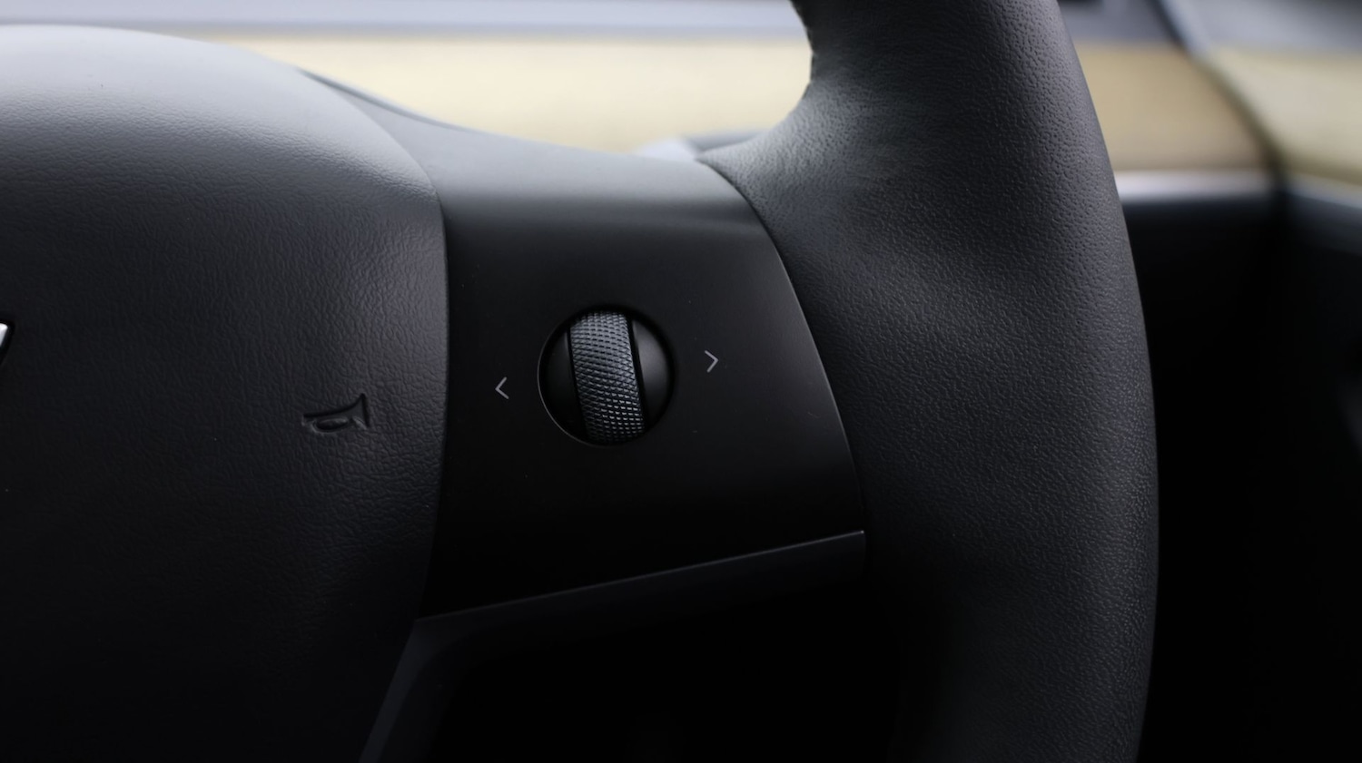 Used Tesla Model Y 2022 for sale - 77653236: Photo 24