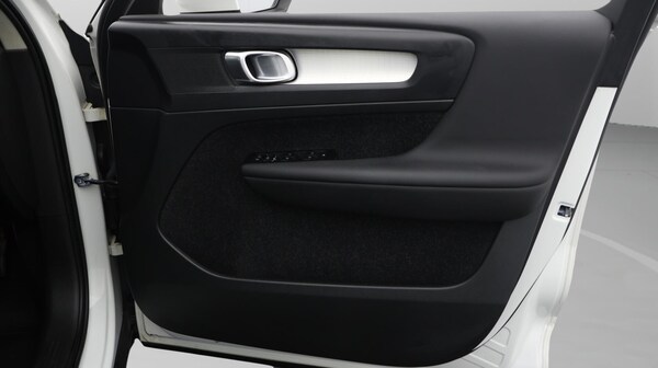 Used Volvo XC40 2021 for sale - 76240012: Photo 16