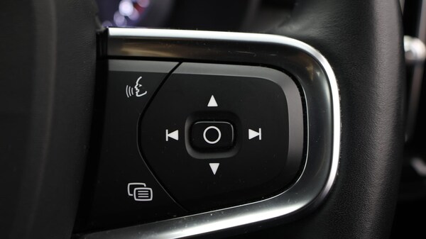 Used Volvo XC40 2021 for sale - 76240012: Photo 25