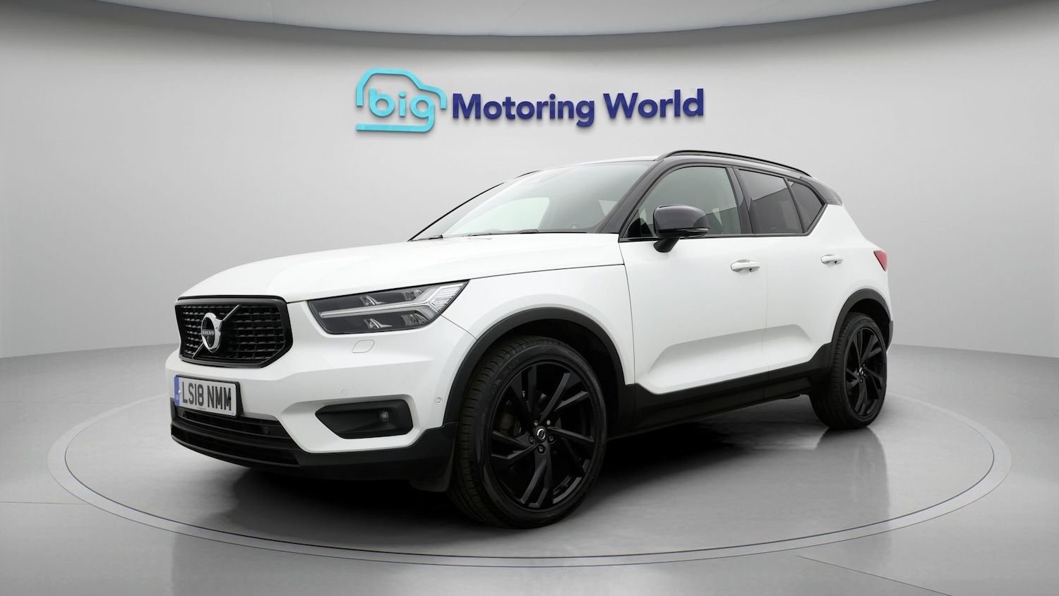 Used Volvo XC40 2018 for sale - 78040144: Photo 3
