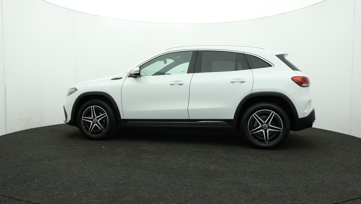 Used Mercedes-Benz EQA 2022 for sale - 76001750: Photo 76
