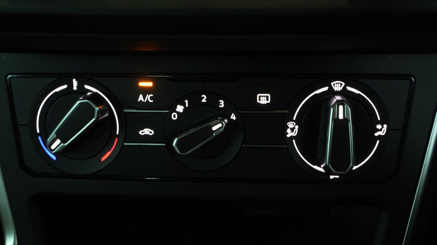 Used Volkswagen Polo 2022 for sale - 77342779: Photo 12