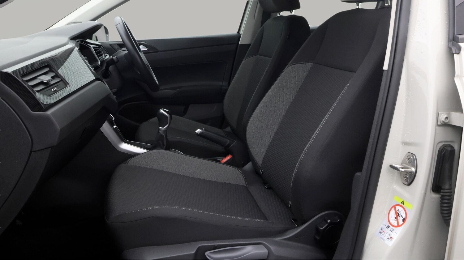 Used Volkswagen Polo 2022 for sale - 77342779: Photo 14