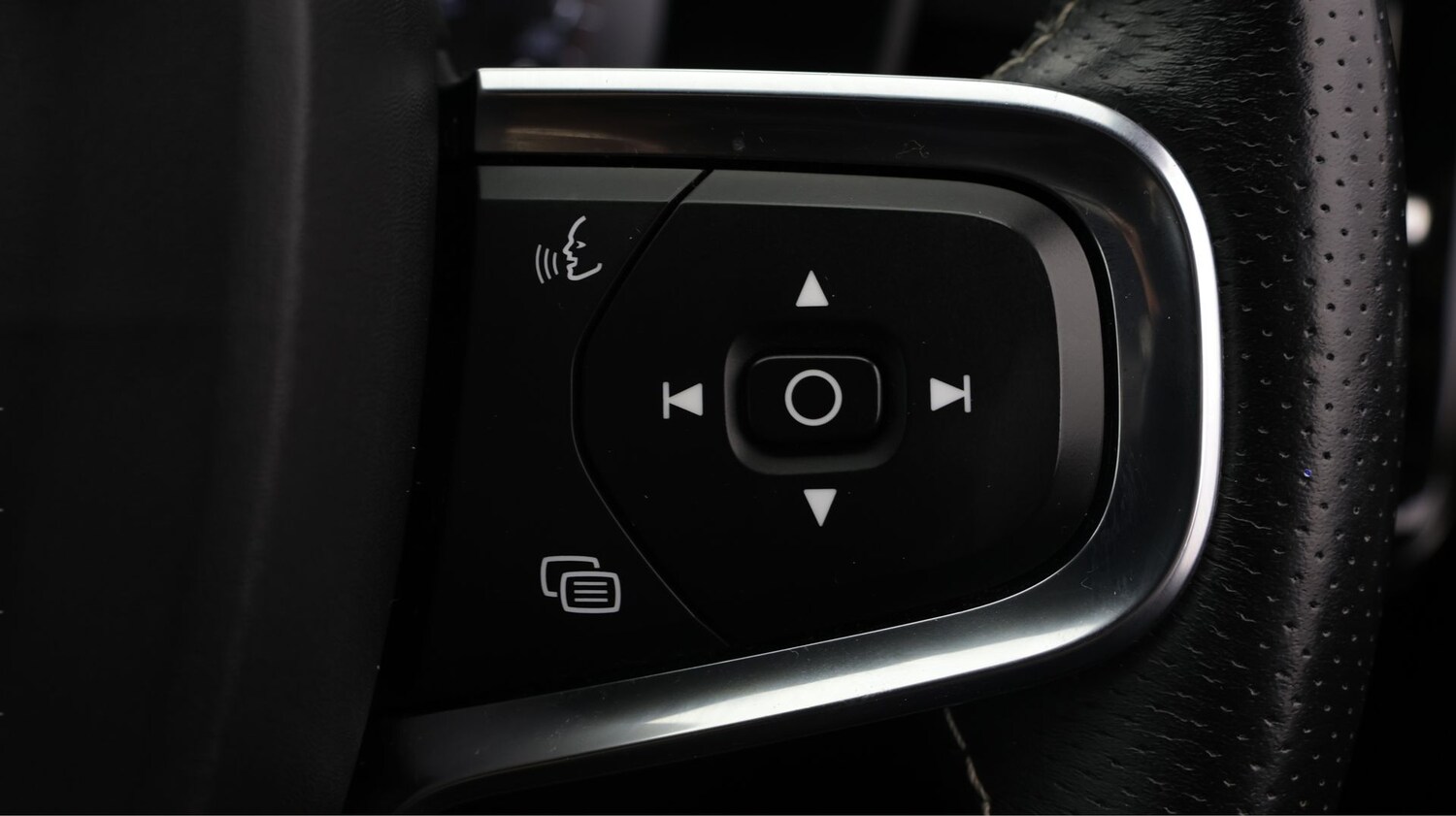 Used Volvo XC40 2020 for sale - 77578305: Photo 23