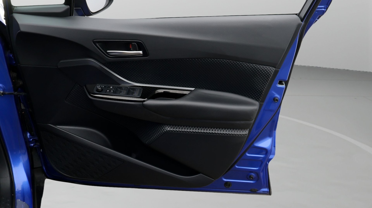 Used Toyota C-HR 2022 for sale - 77379379: Photo 15