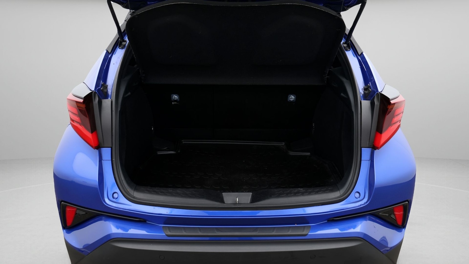 Used Toyota C-HR 2022 for sale - 77379379: Photo 17