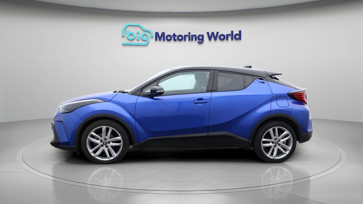 Used Toyota C-HR 2022 for sale - 77379379: Photo 4