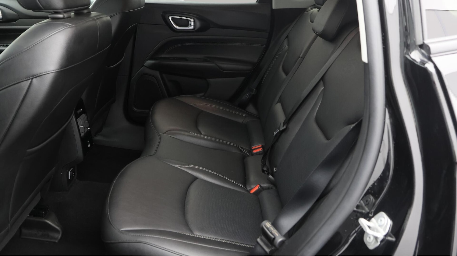 Used Jeep Compass 2023 for sale - 76138100: Photo 17
