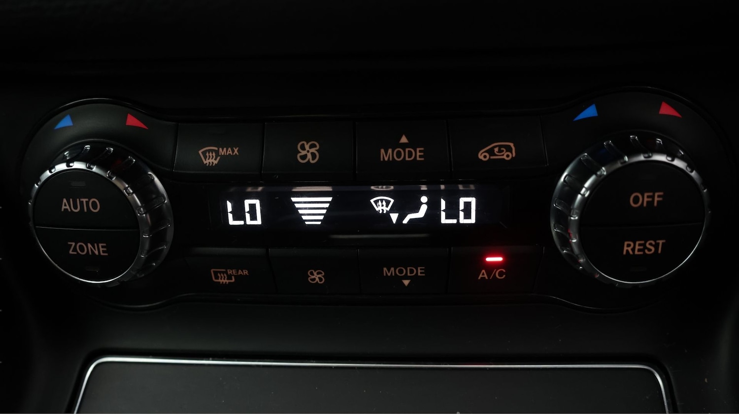 Used Mercedes-Benz GLA 2020 for sale - 77619285: Photo 12