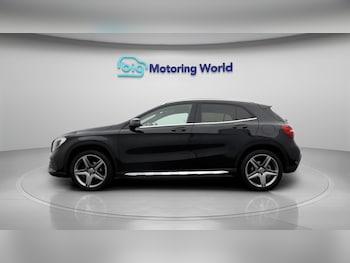 Used Mercedes-Benz GLA 2020 for sale - 77619285: Photo