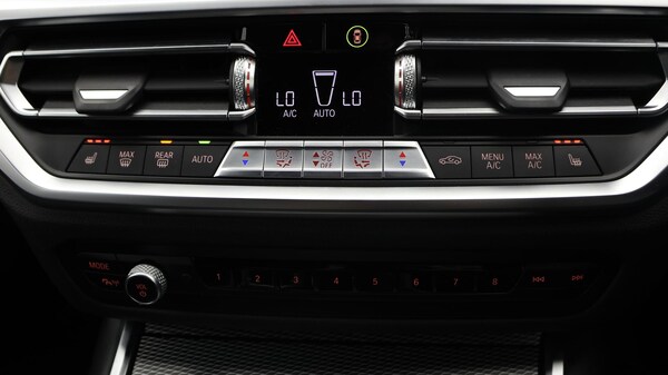 Used BMW 3 Series 2021 for sale - 76122422: Photo 17