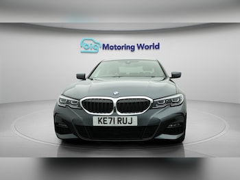 Used BMW 3 Series 2021 for sale - 76122422: Photo 3