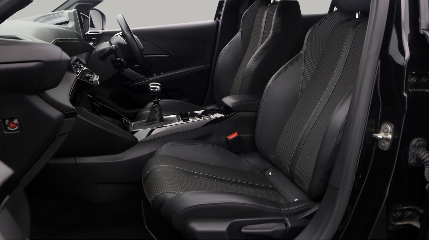 Used Peugeot 208 2023 for sale - 77204014: Photo 14