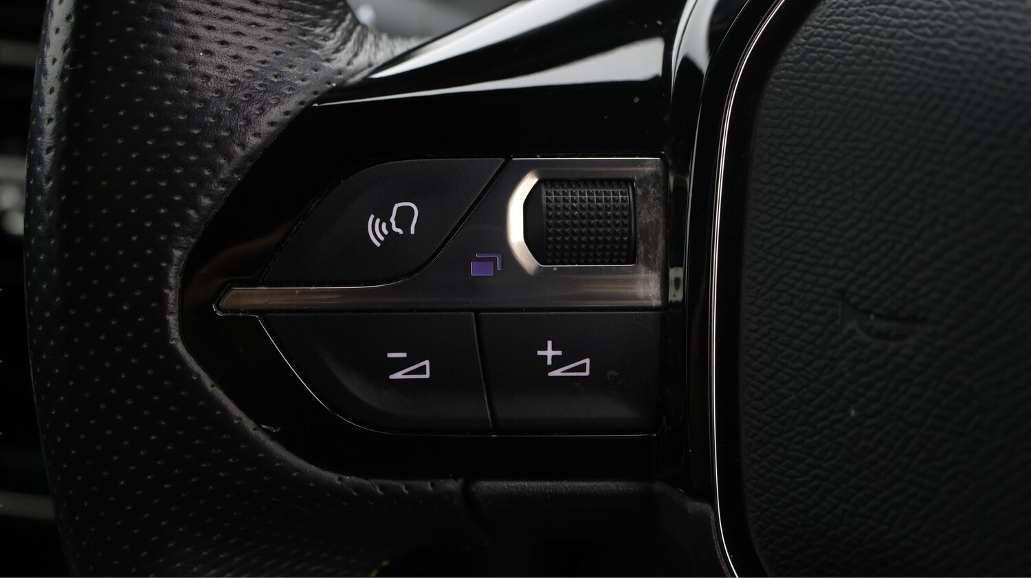 Used Peugeot 208 2023 for sale - 77204014: Photo 21