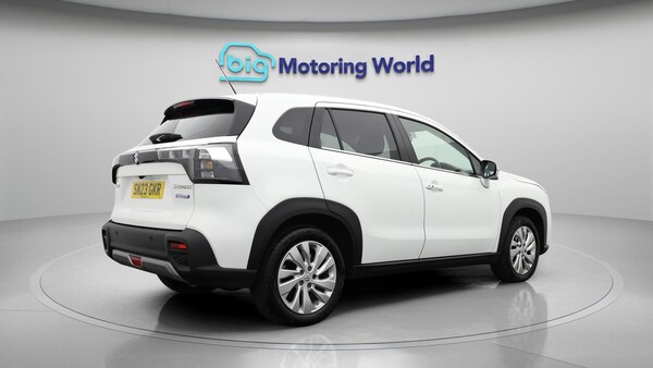 Used Suzuki SX4 S-Cross 2023 for sale - 75687239: Photo 8