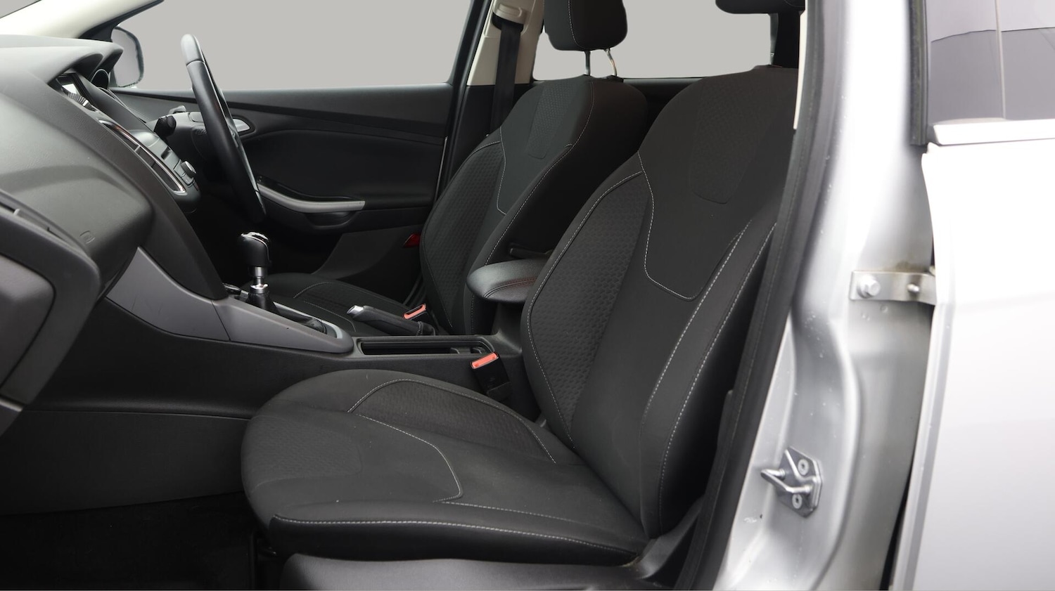 Used Ford Focus 2017 for sale - 76522000: Photo 15