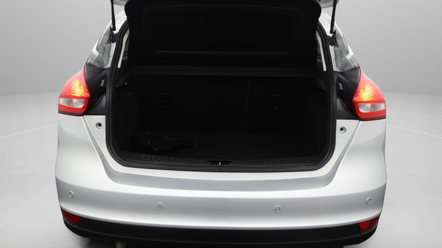 Used Ford Focus 2017 for sale - 76522000: Photo 18