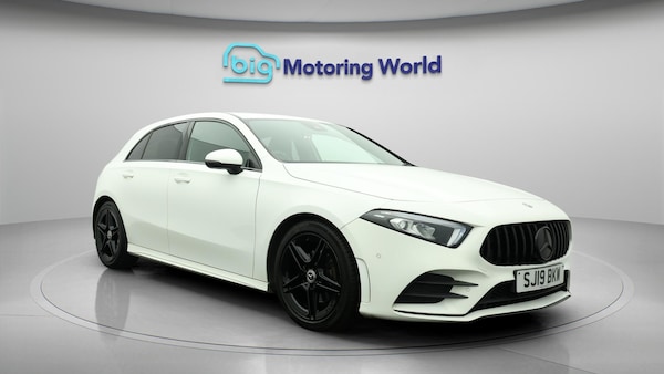 Used Mercedes-Benz A-Class 2019 for sale - 76199643: Photo 2