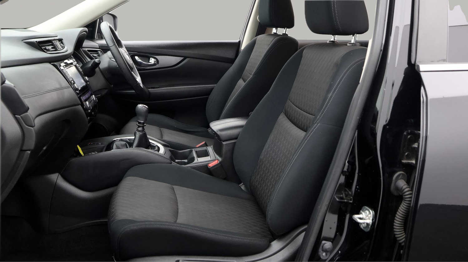 Used Nissan X-Trail 2020 for sale - 77399648: Photo 14