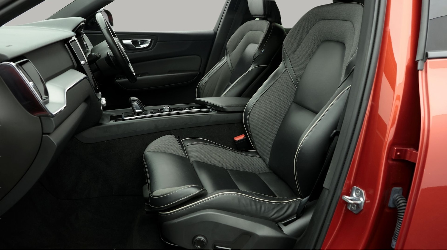 Used Volvo XC60 2019 for sale - 78046655: Photo 14