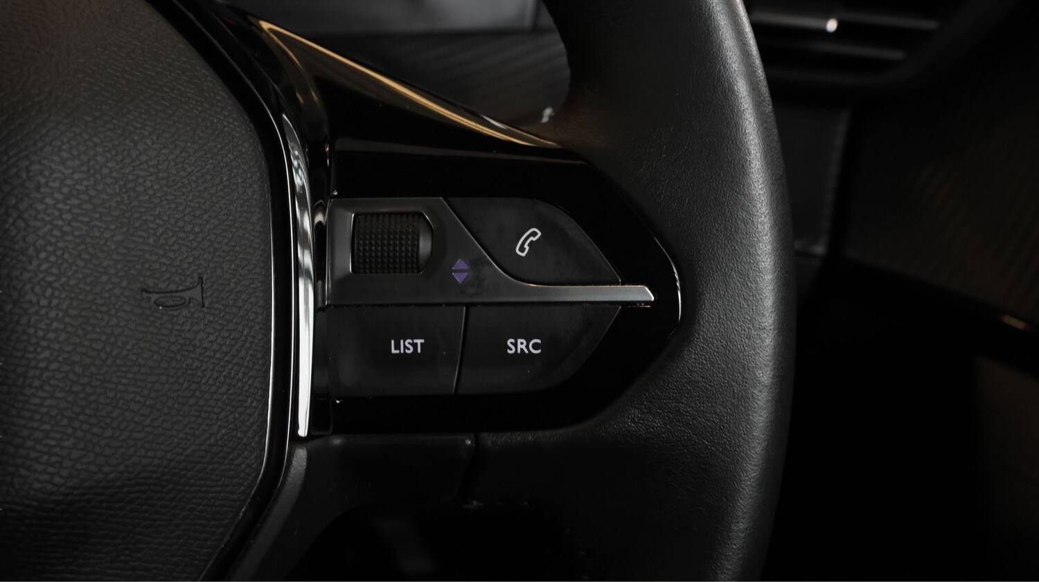 Used Peugeot 2008 2022 for sale - 77747605: Photo 22