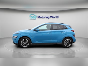 Used Hyundai KONA 2021 for sale - 77803109: Photo