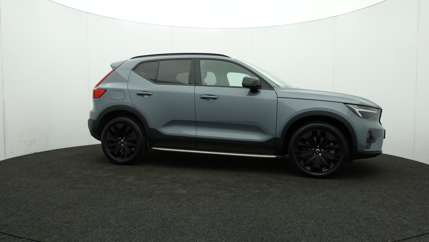 Used Volvo XC40 for sale - 76759320: Photo 48