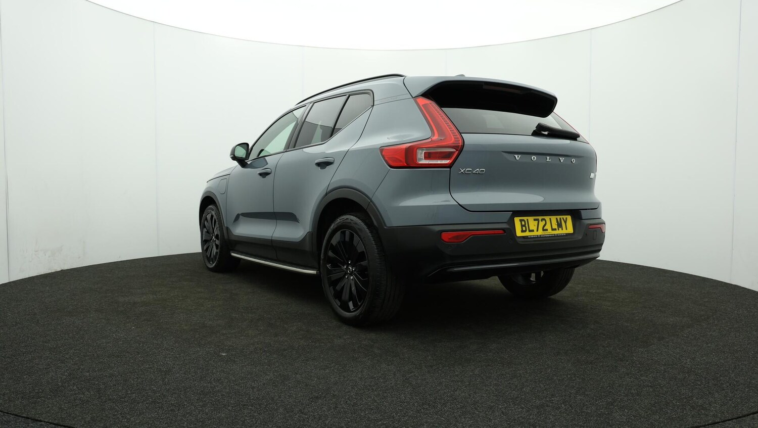 Used Volvo XC40 for sale - 76759320: Photo 84