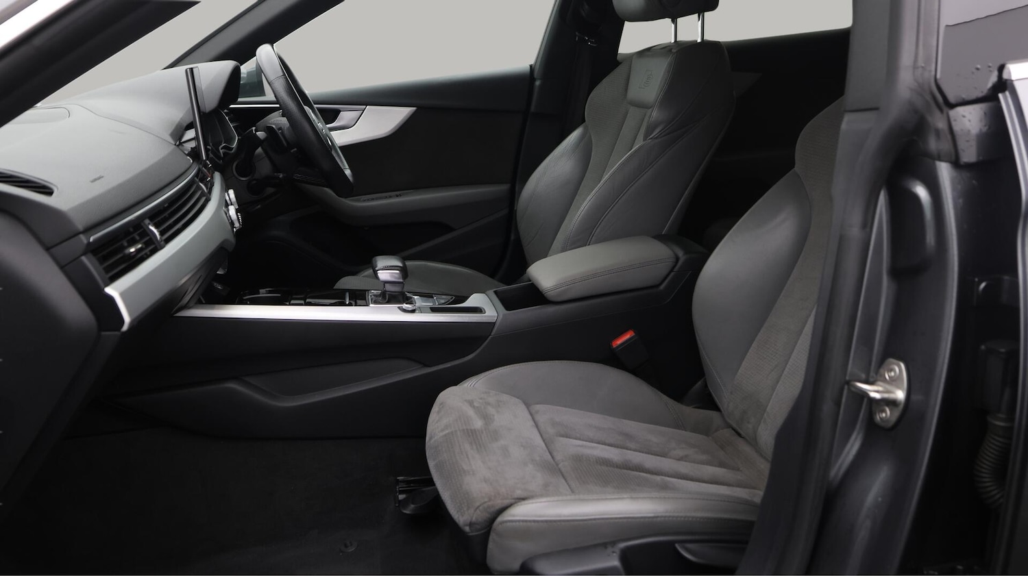 Used Audi A5 2021 for sale - 76538681: Photo 15