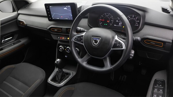 Used Dacia Sandero Stepway 2021 for sale - 76152698: Photo 10