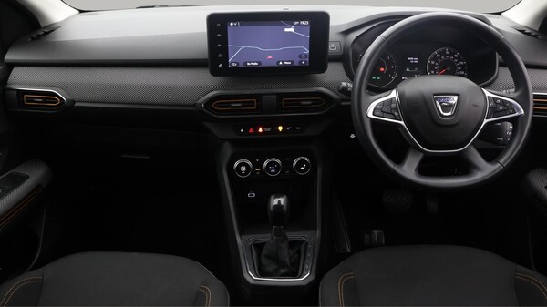 Used Dacia Sandero Stepway 2021 for sale - 76152698: Photo 14