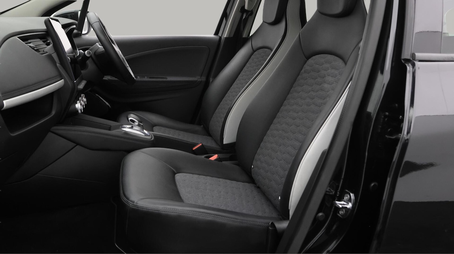 Used Renault Zoe 2021 for sale - 76619955: Photo 15