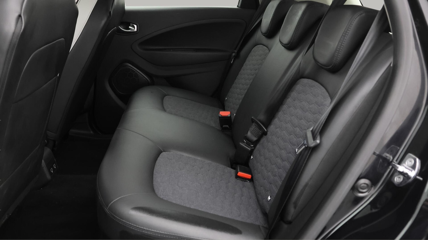 Used Renault Zoe 2021 for sale - 76619955: Photo 17